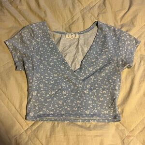 Light blue floral top size: small brand: ivy+main